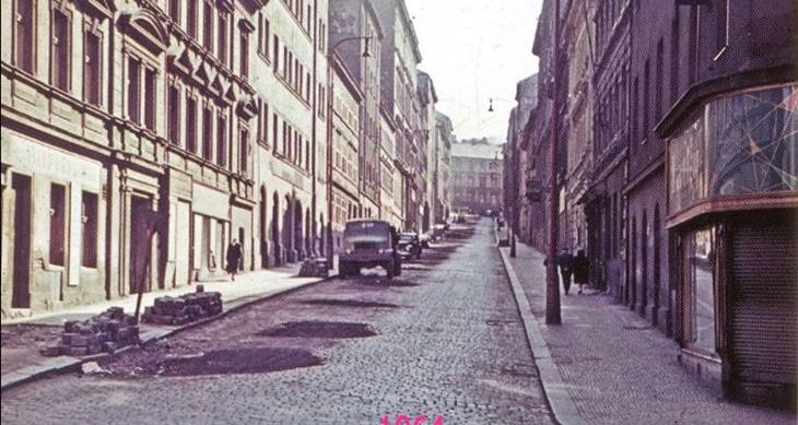 Cimburkova street during road repairs, 1964